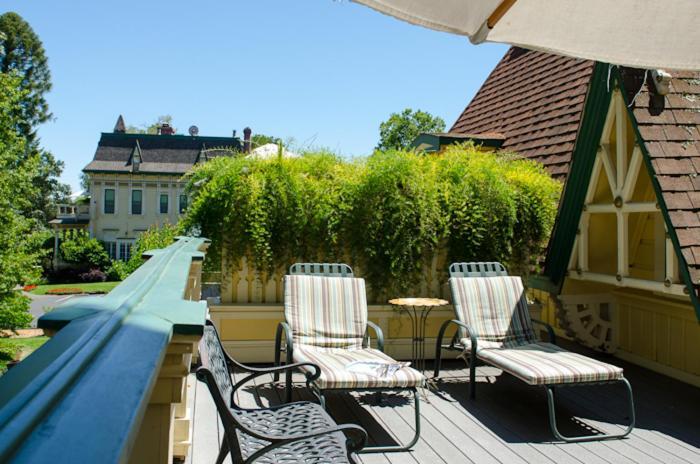 Hotel Madrona Manor Healdsburg Esterno foto