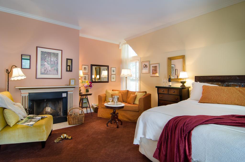 Hotel Madrona Manor Healdsburg Esterno foto