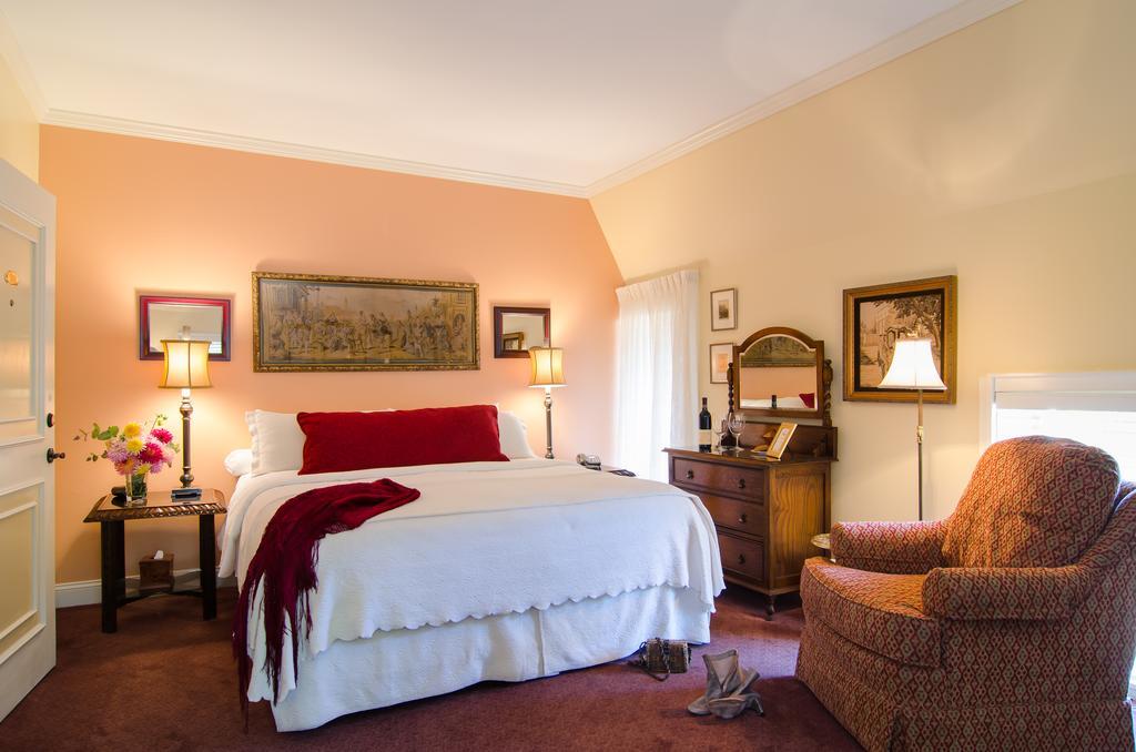 Hotel Madrona Manor Healdsburg Esterno foto