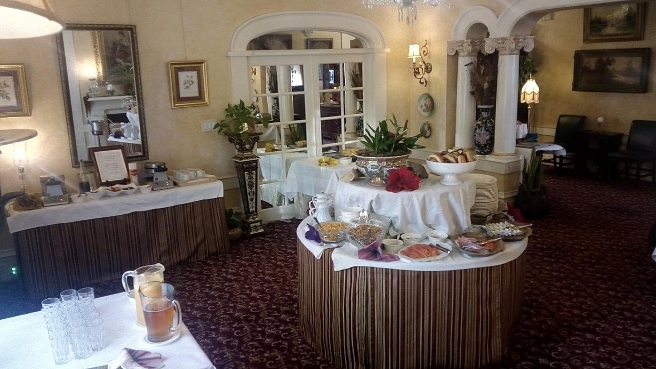 Hotel Madrona Manor Healdsburg Esterno foto