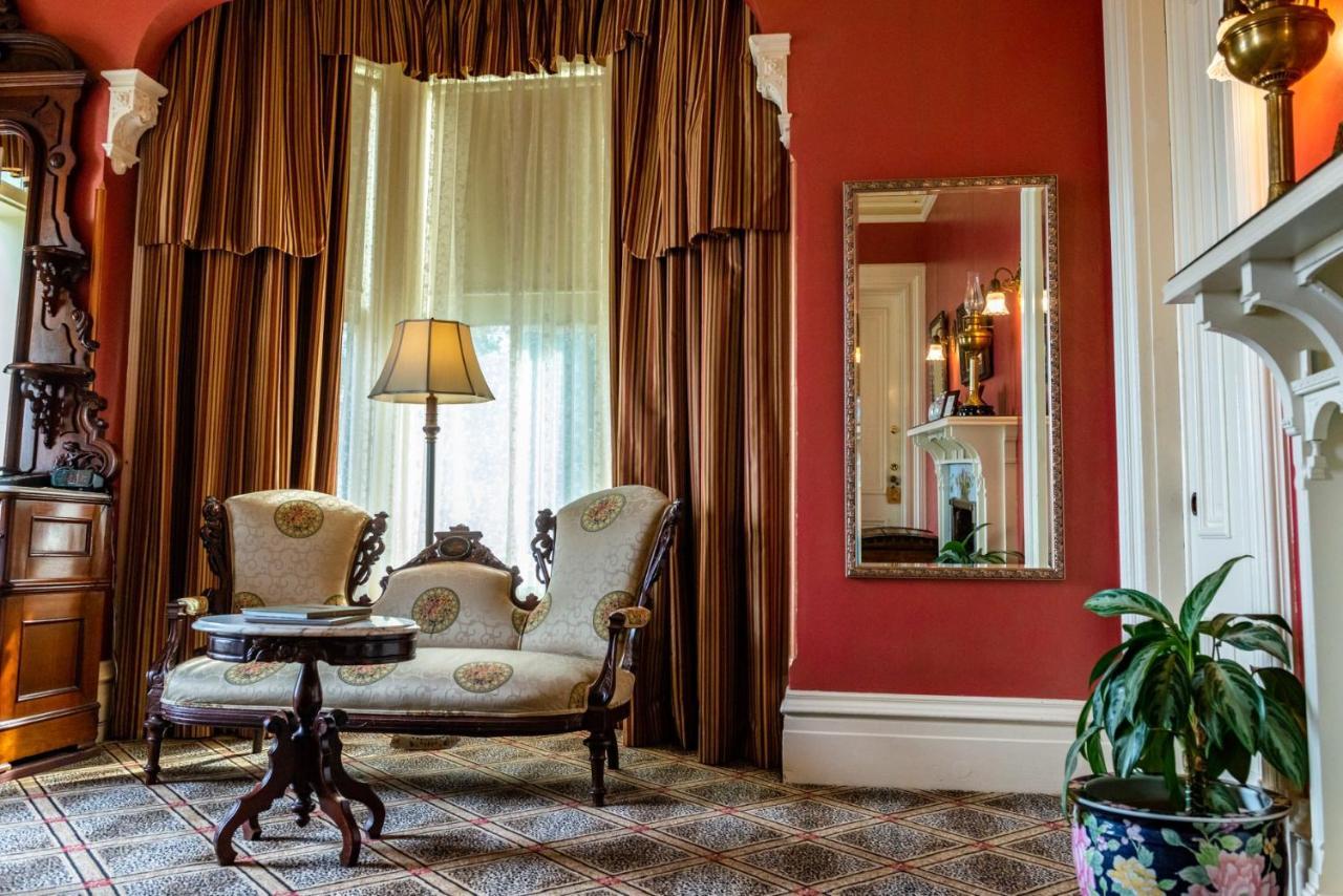 Hotel Madrona Manor Healdsburg Esterno foto